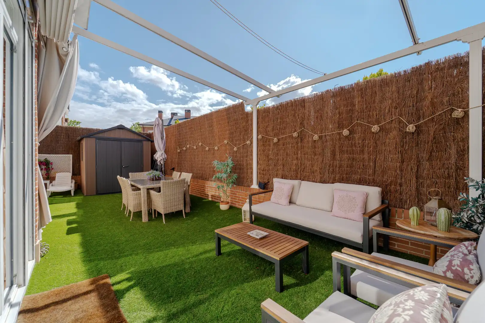 Terrasse von Wohnung zum Verkauf in Las Rozas de Madrid mit Heizung, Privatgarten und Parkett