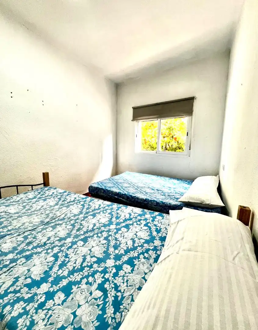 Bedroom of Flat for share in Benicalap