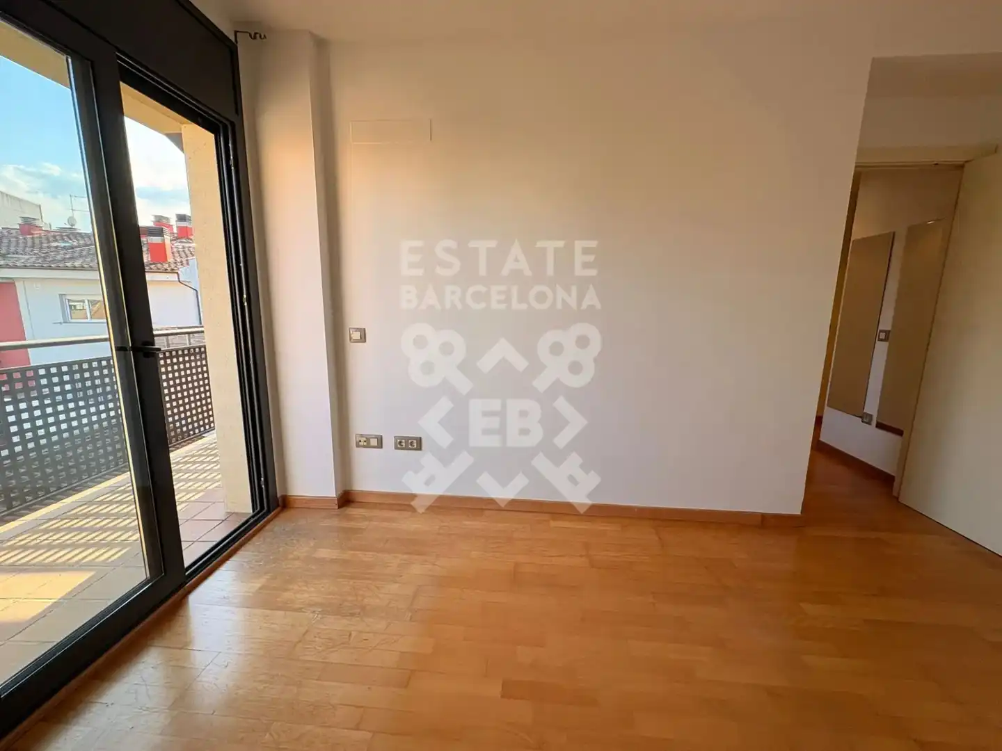 Bedroom of Flat for sale in Girona  with Heating and Balcony