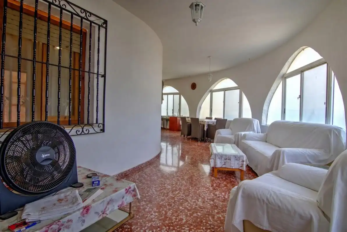Sala d'estar de Casa o xalet en venda en Mutxamel amb Aire condicionat, Calefacció i Jardí privat