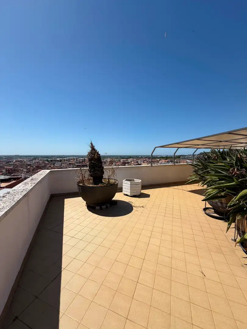Terrasse von Dachboden zum Verkauf in Gavà mit Klimaanlage, Heizung und Terrasse