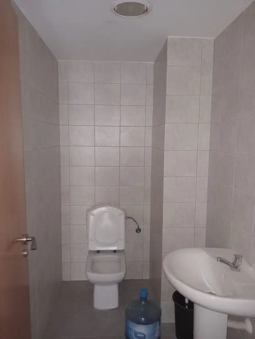Baño de Local de alquiler en Vila-real con Aire acondicionado