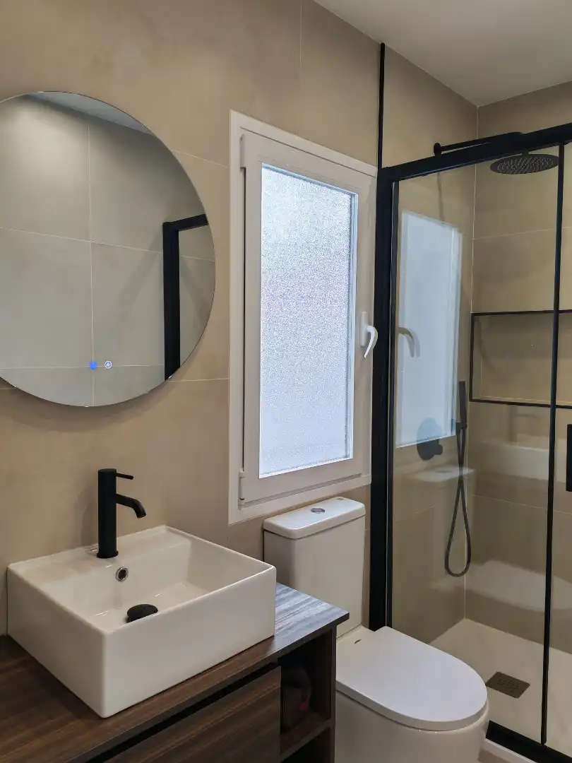 Bathroom of Attic for sale in Barrio de Salamanca