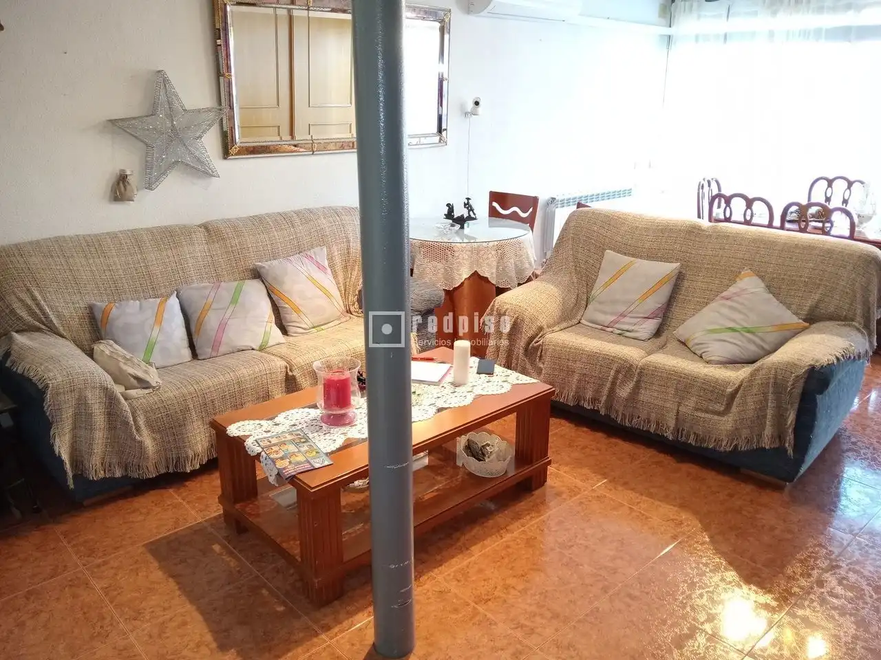 Living room of Houses for sale in Madrid  with Air Conditioner, Heating and Terrace