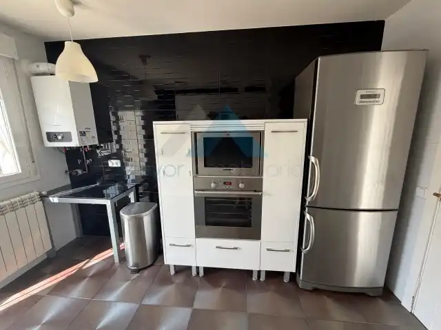 Kitchen of Houses for rent in Chiloeches  with Heating, Furnished and Oven