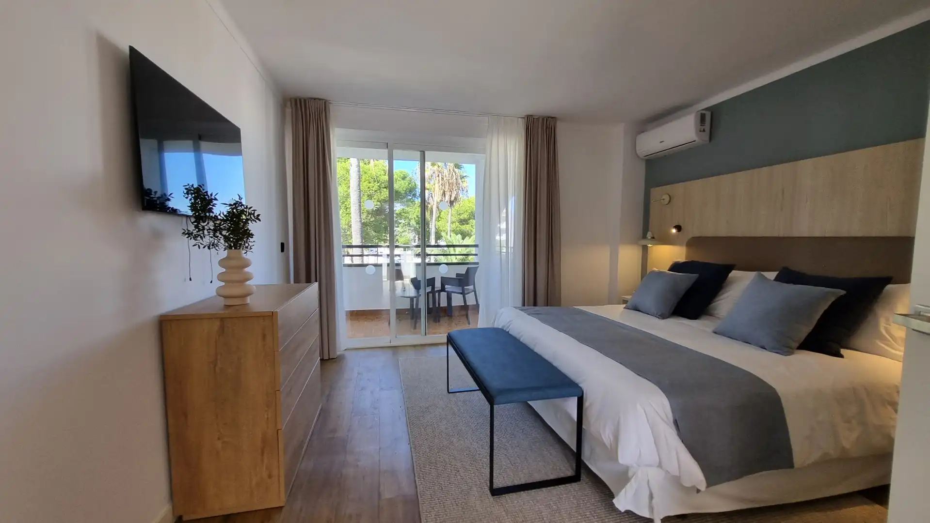 Habitación de Apartamento en venta en Felanitx con Aire acondicionado, Jardín privado y Terraza