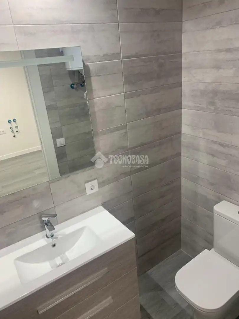 Bathroom of Flat for rent in Santa Marta de Tormes  with Heating