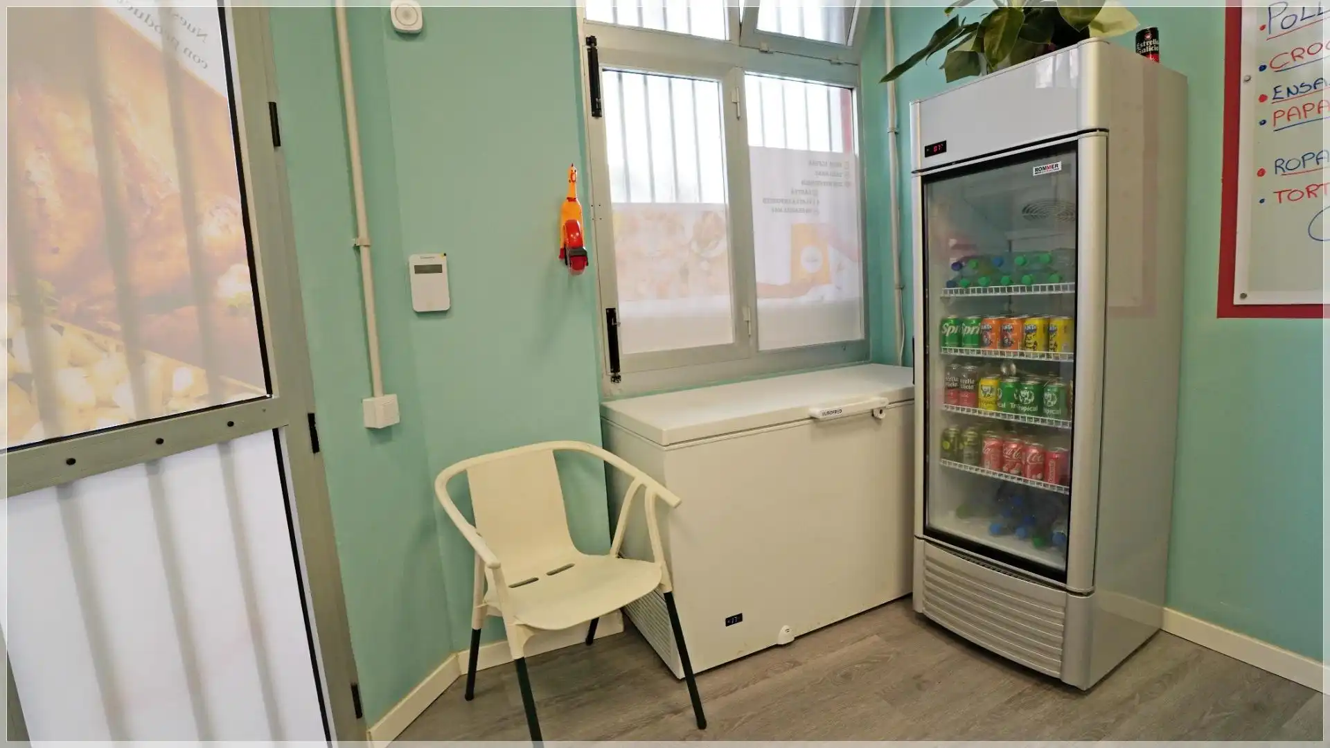 Gewerbefläche zur Übernahme in Calle Calle de Mariana de Pineda 44, imagen 9