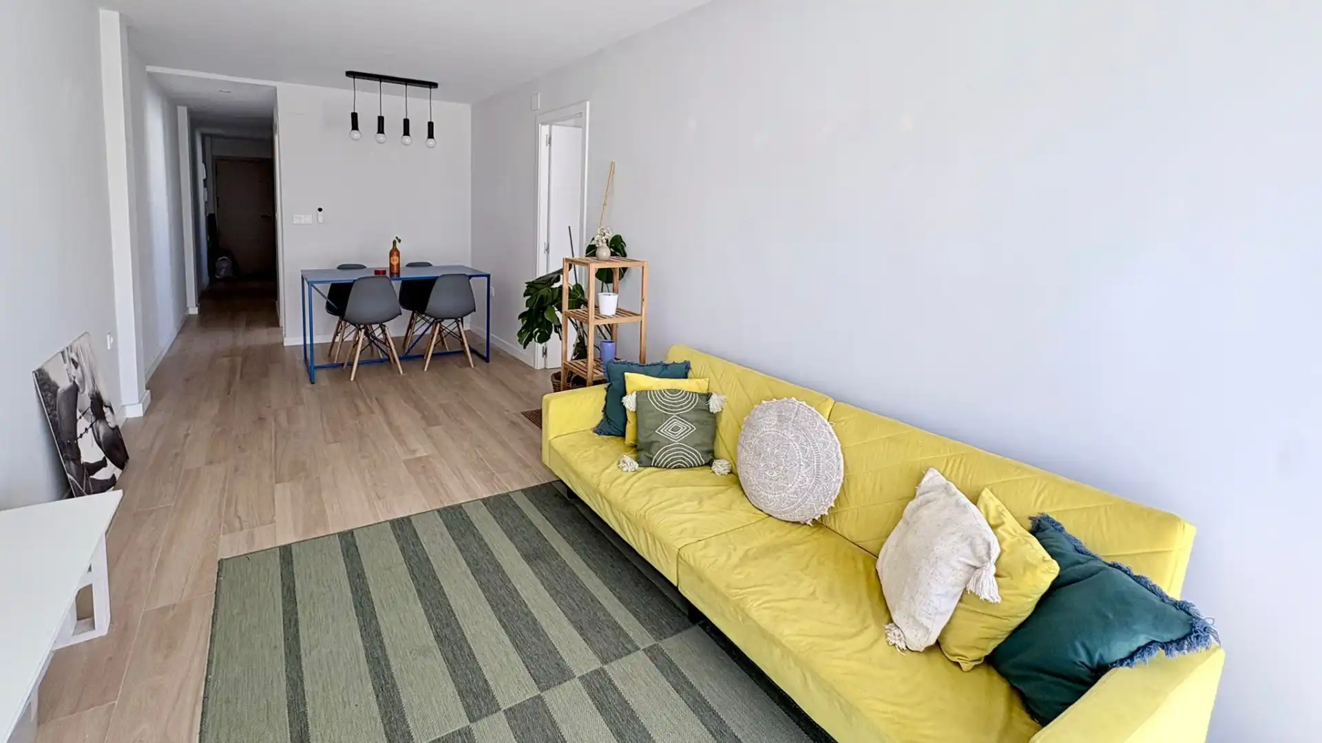 Sala d'estar de Àtic de lloguer en Valencia amb Moblat