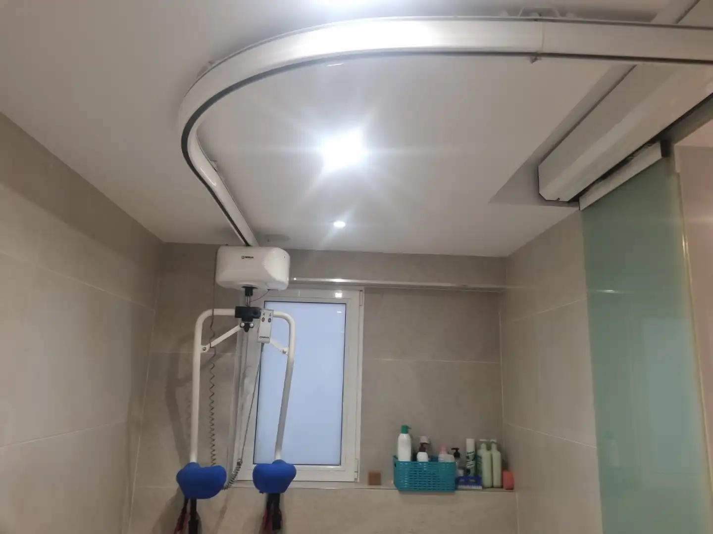 Baño de Piso en venta en Burgos con Calefacción, Terraza y Trastero