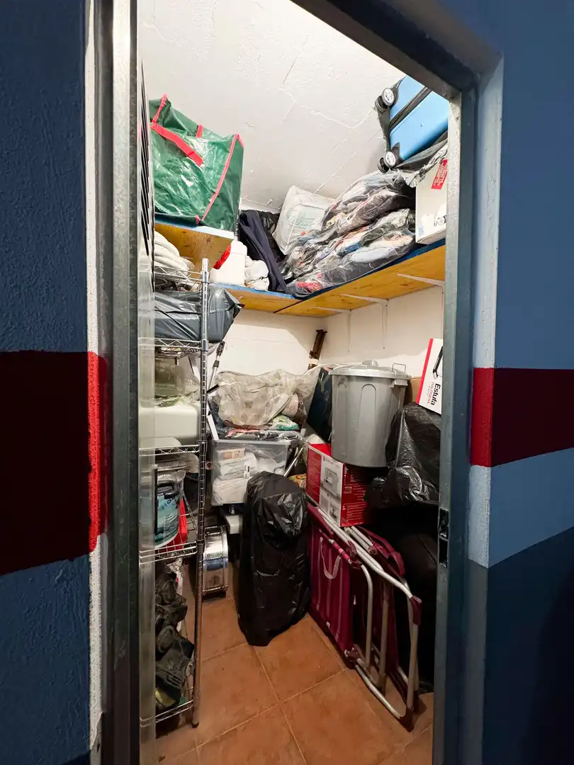 Wohnung zum Verkauf in Campillos mit Klimaanlage, Privatgarten und Gemeinschaftspool