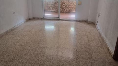 Foto 2 de Piso de alquiler en Barrio Alto, San Juan de Aznalfarache