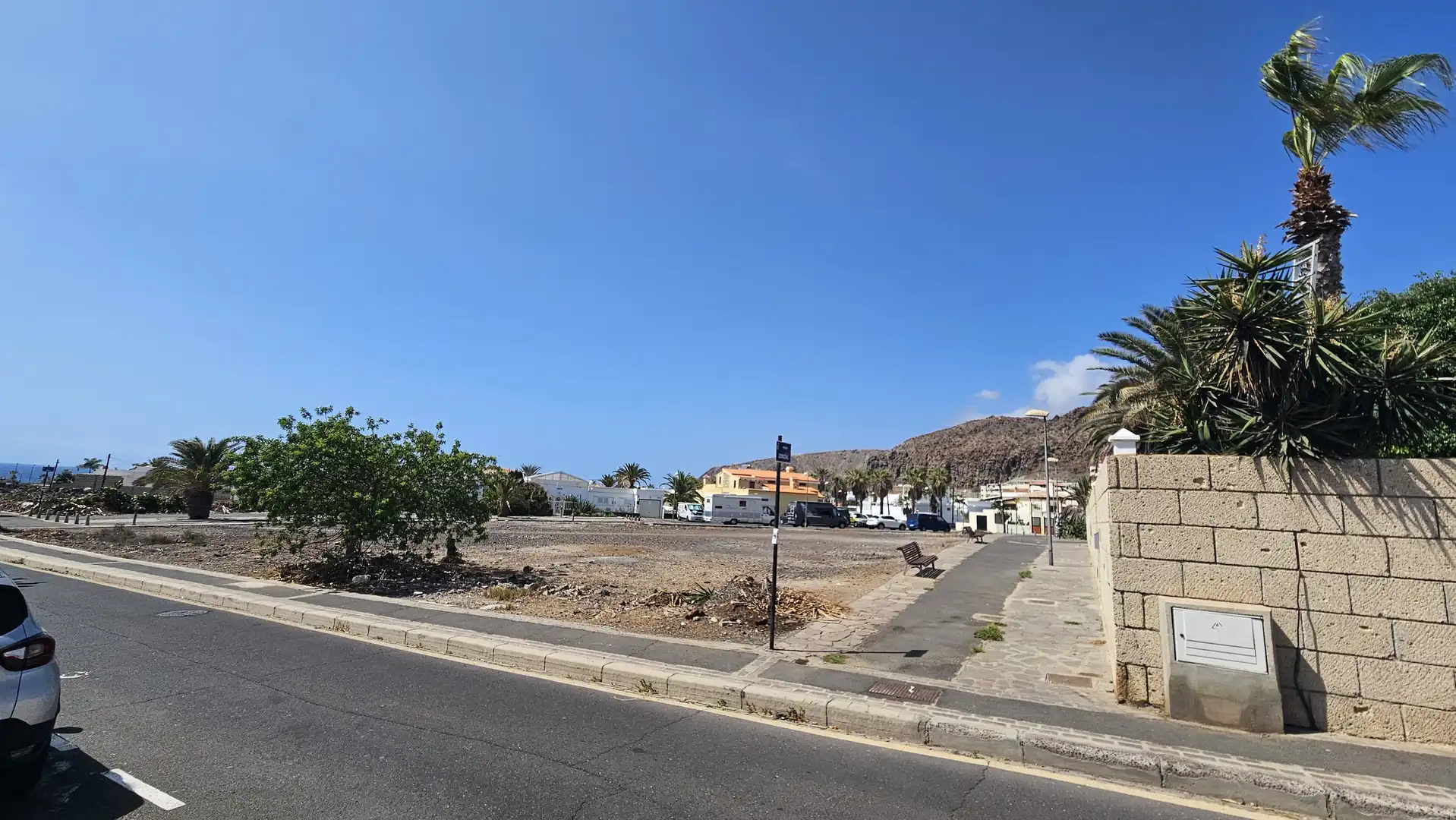 Vista exterior de Terreno industrial en venta en Arona