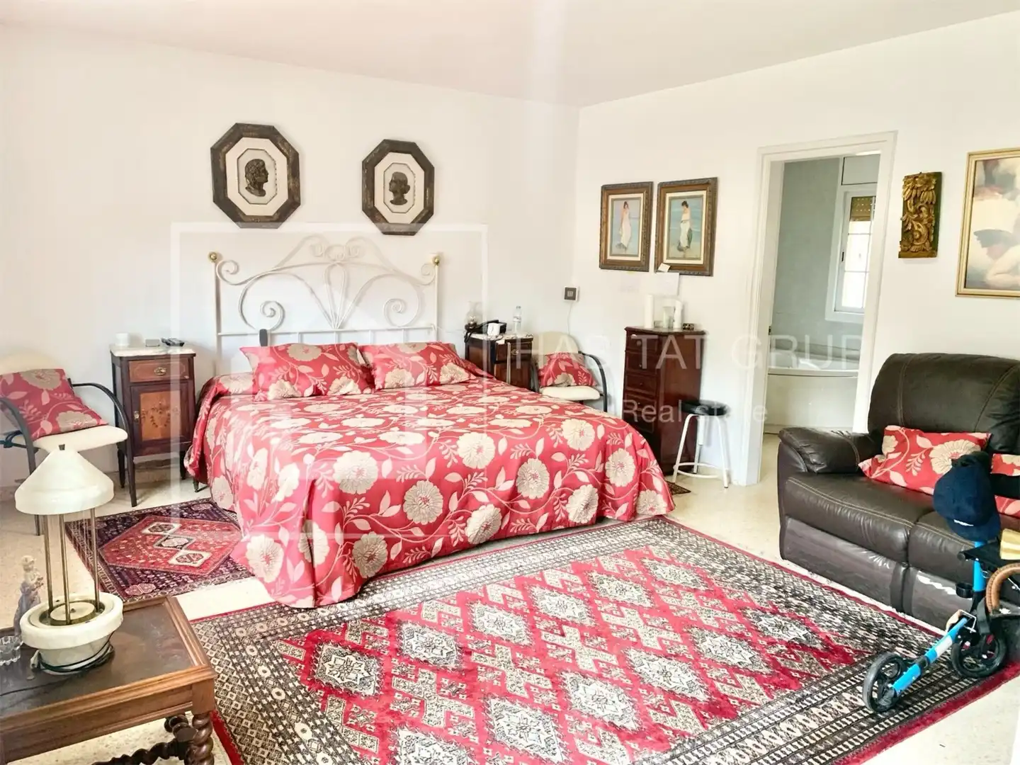 Dormitori de Casa o xalet en venda en Girona