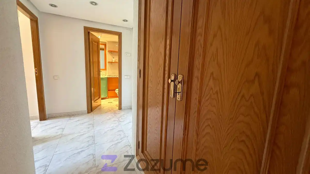 Schlafzimmer von Wohnung zur Miete in Murcia mit Abstellraum, Möbliert und Waschmaschine