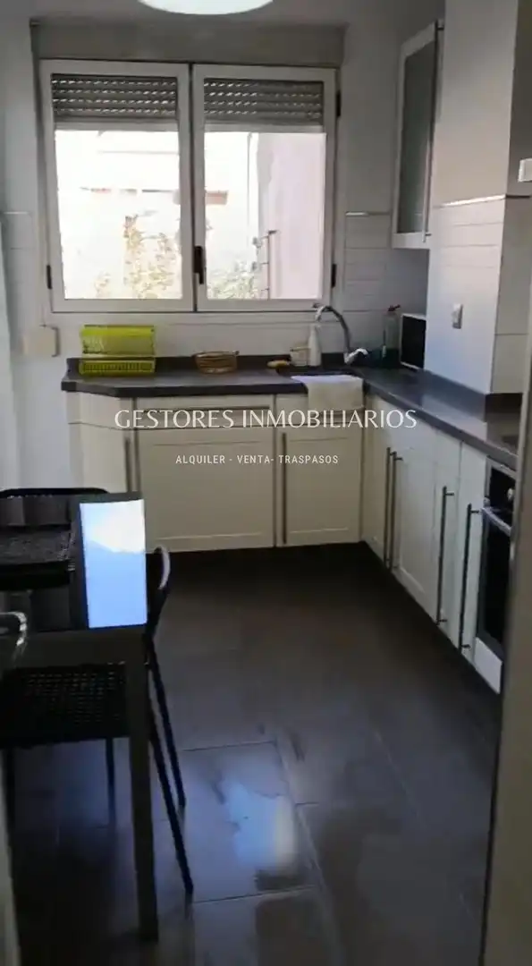 Wohnung zur Miete in Alcoy / Alcoi mit Terrasse