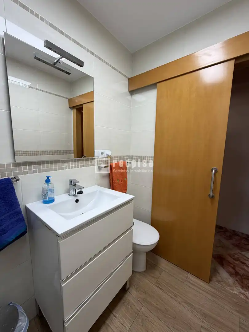 Baño de Piso en venta en Málaga con Aire acondicionado y Amueblado