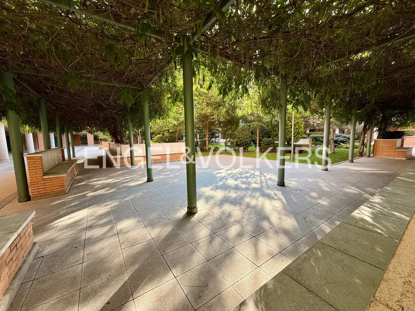 Terrasse von Wohnung zur Miete in Madrid mit Klimaanlage, Heizung und Parkett