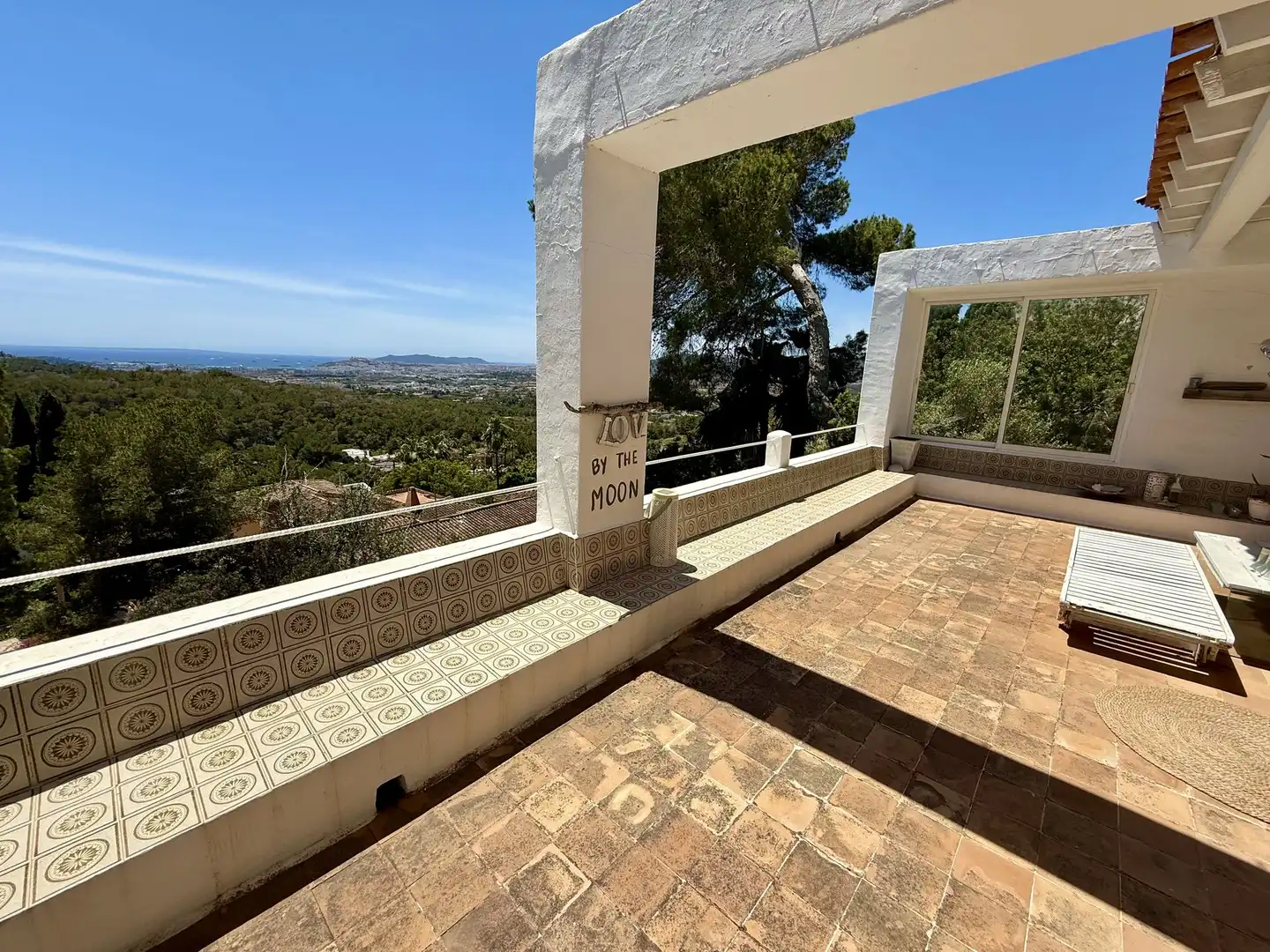 Terrassa de Finca rústica en venda en Santa Eulària des Riu amb Aire condicionat, Calefacció i Jardí privat