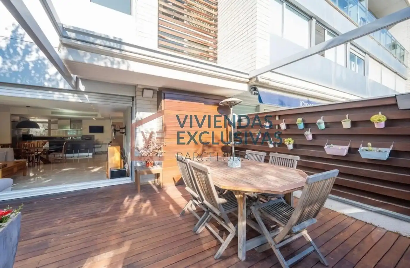Terraza de Casa o chalet en venta en Barcelona con Calefacción, Jardín privado y Terraza