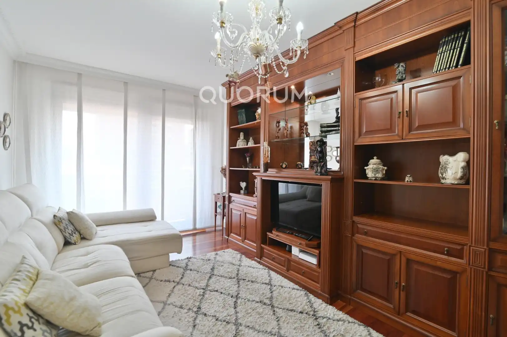 Sala de estar de Piso en venta en Bilbao  con Calefacción, Terraza y Amueblado
