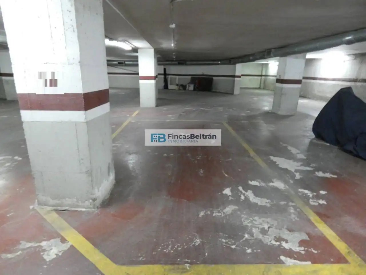 Einzelparkplatz mit Aufzug zum Verkauf in Avenida CORTS VALENCIANES