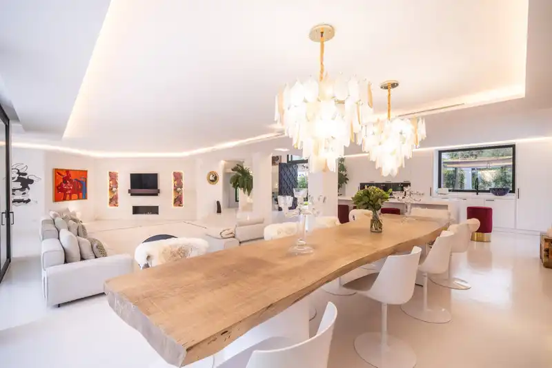 Chalet con terraza en venta en Nueva, imagen 8