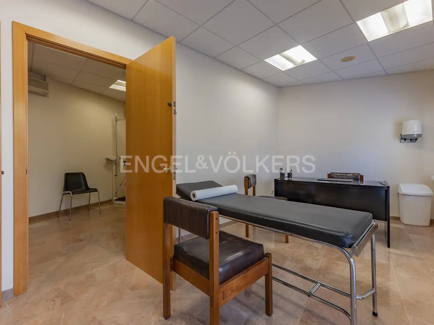 Flat for sale in Manresa  with Air Conditioner, Heating and Balcony