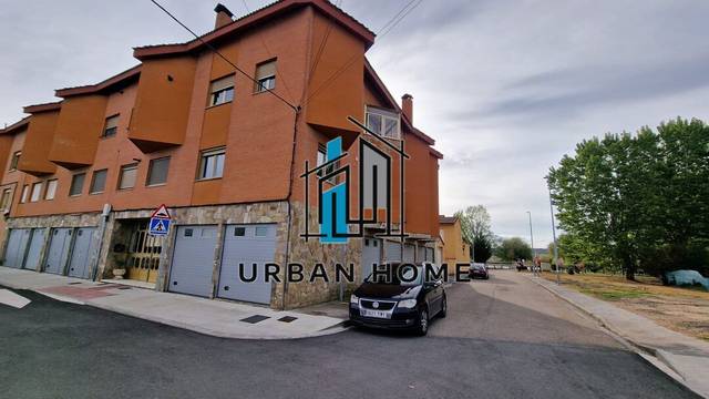 Dúplex en Venta en Avenida Polideportivo en Santa Marina del Rey