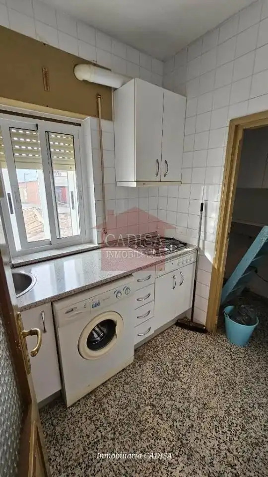 Cocina de Casa o chalet en venta en Calvarrasa de Abajo con Jardín privado, Trastero y Amueblado