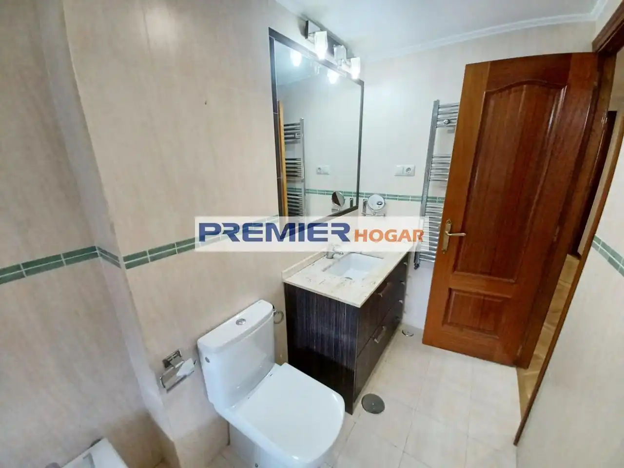 Flat for sale in Coslada  with Heating, Parquet flooring and Terrace