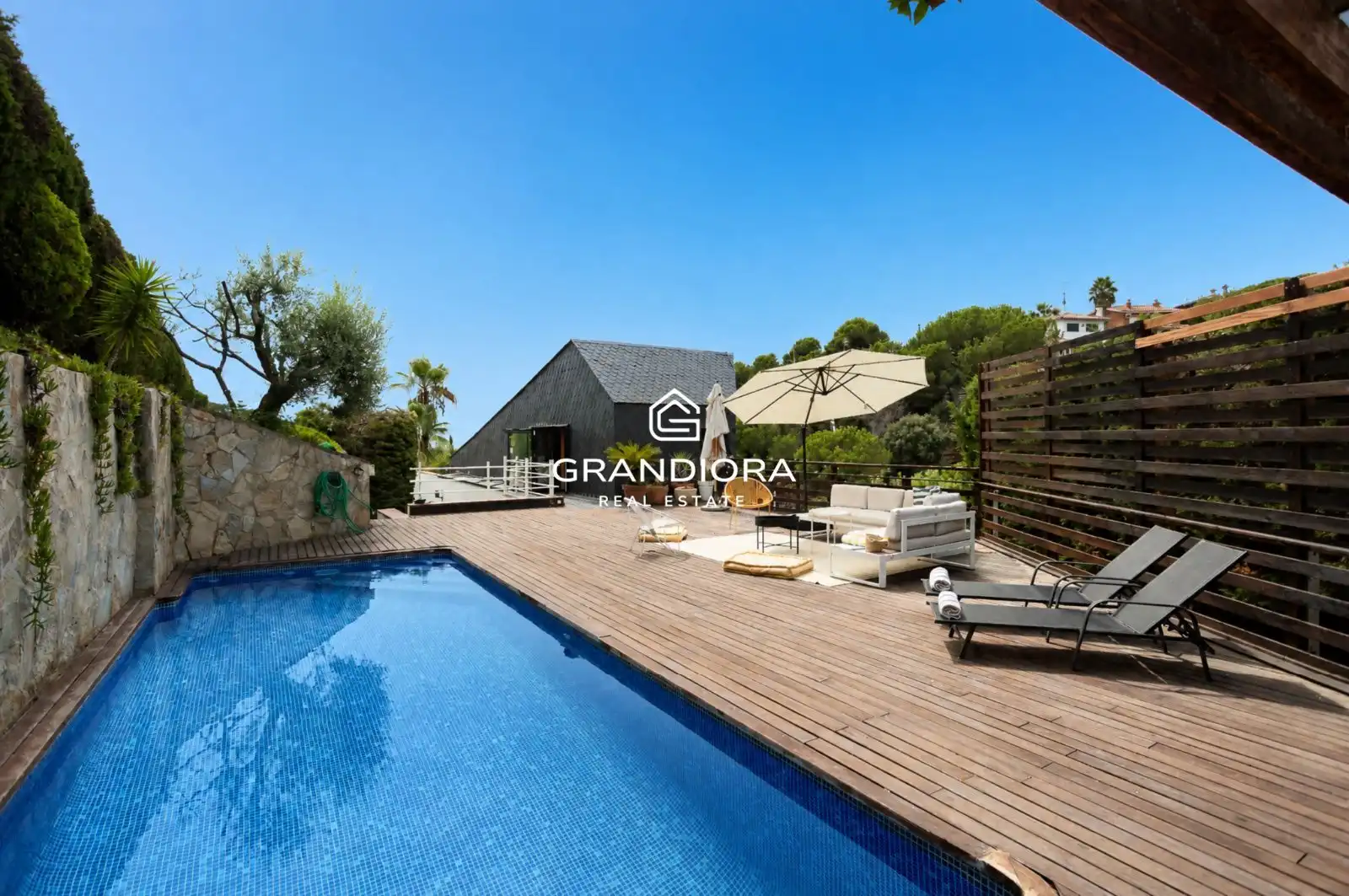 Garden of Houses for rent in Alella  with Swimming Pool