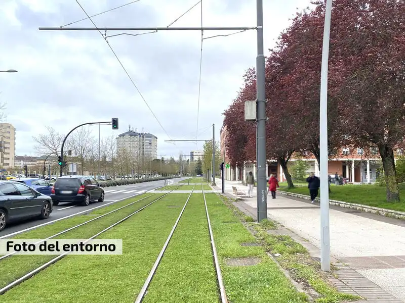 Vista exterior de Piso en venta en Vitoria - Gasteiz con Calefacción, Parquet y Terraza