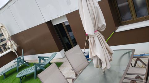 Foto 2 de Apartamento en venta en El Carbayedo - El Quirinal, Avilés
