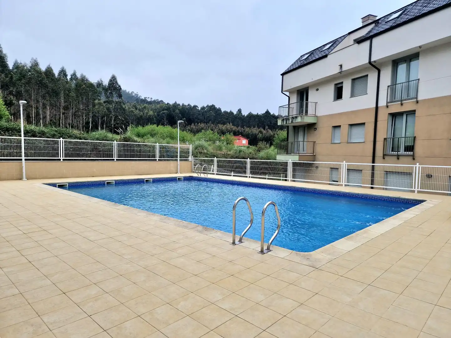 Swimming pool of Flat for sale in Barreiros  with Heating, Private garden and Terrace