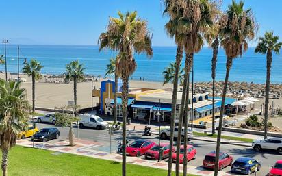 Vista exterior de Pis en venda en Torremolinos amb Aire condicionat, Terrassa i Balcó