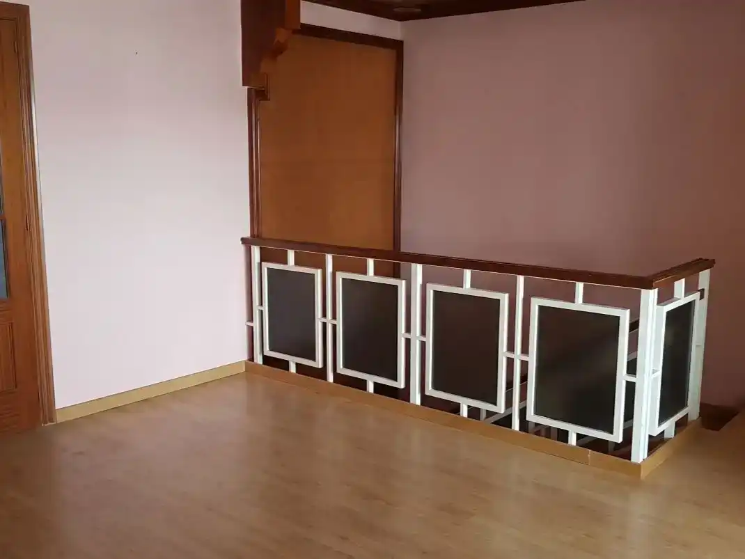 Pis en venda en Reus amb Parquet, Traster i Moblat
