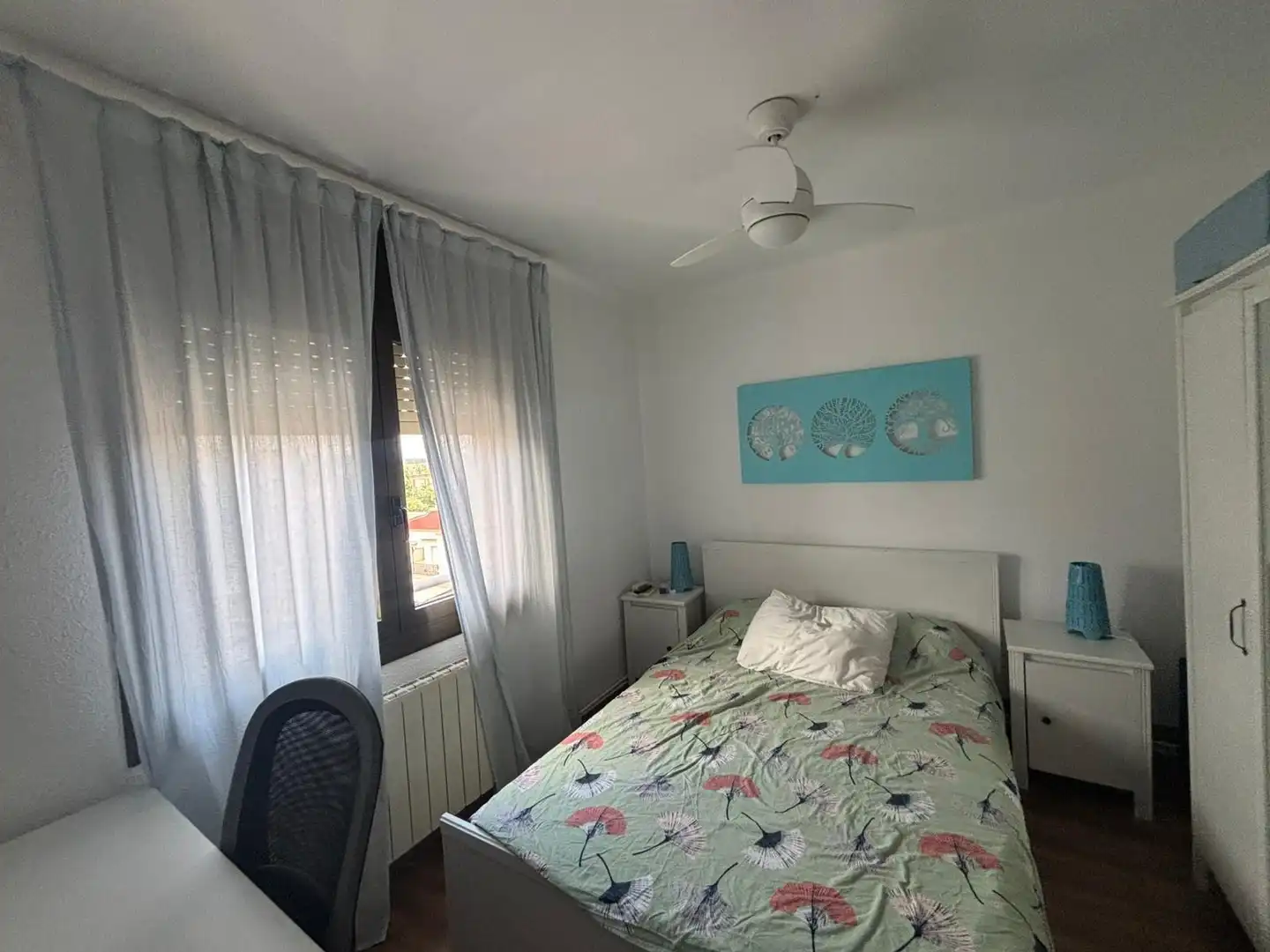 Habitación de Piso en venta en Sabadell con Calefacción