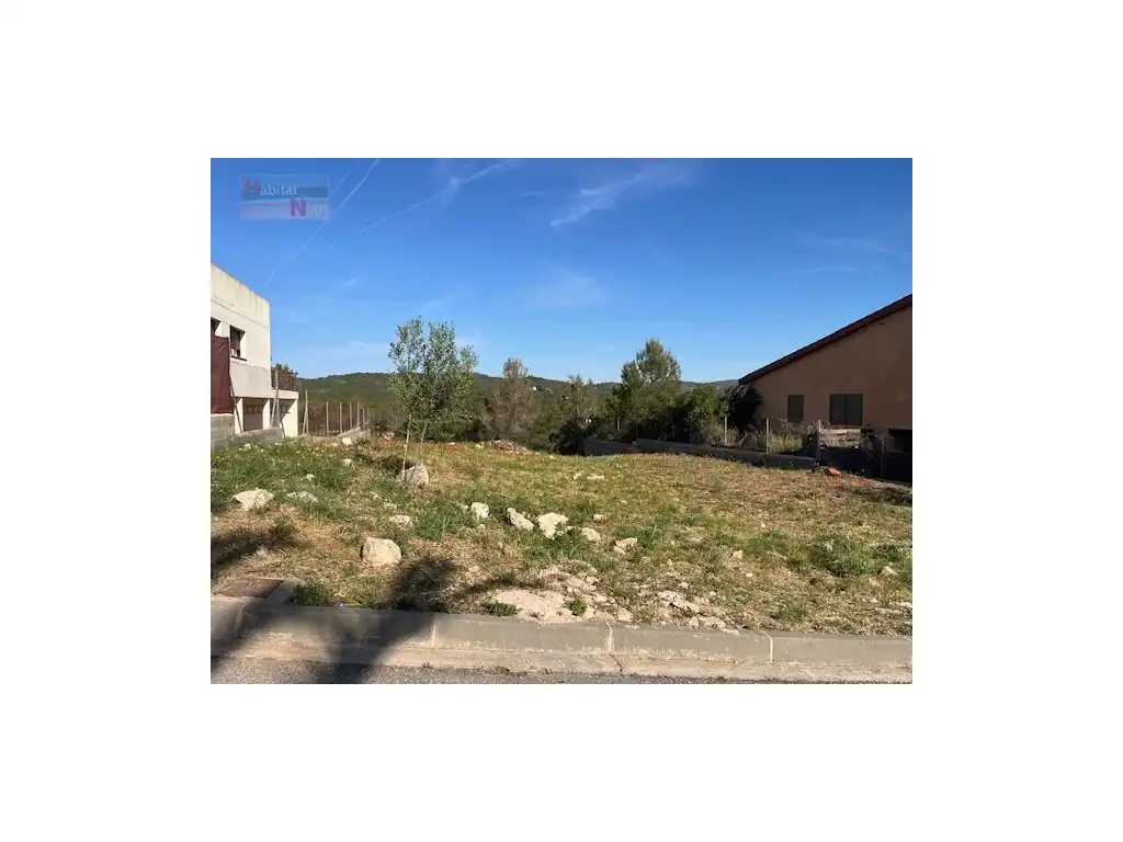 Residential land for sale in Calle Joan Miro