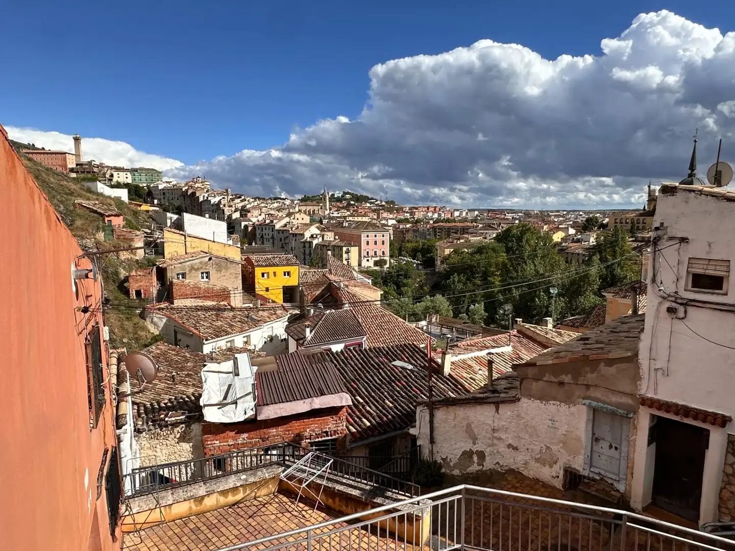 Vista exterior de Casa o chalet en venta en Cuenca