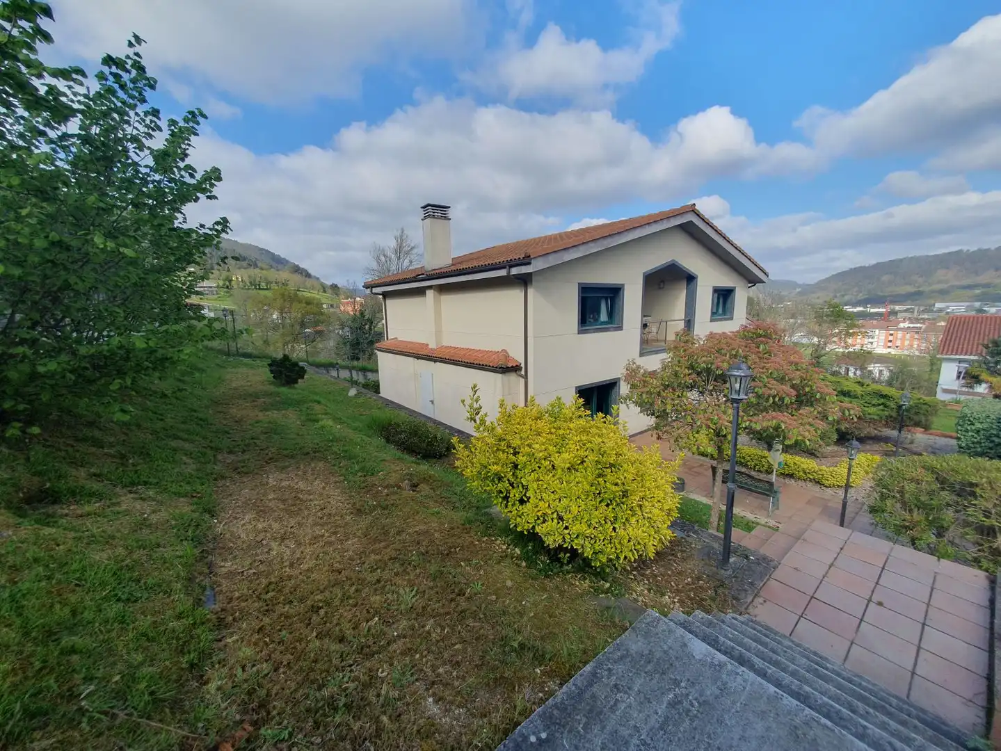 Außenansicht von Haus oder Chalet zum Verkauf in Grado mit Klimaanlage, Heizung und Terrasse
