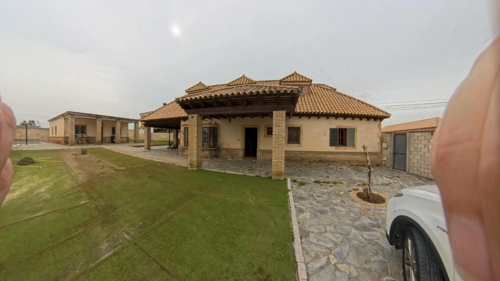 Vista exterior de Casa o xalet en venda en El Puerto de Santa María amb Jardí privat i Piscina