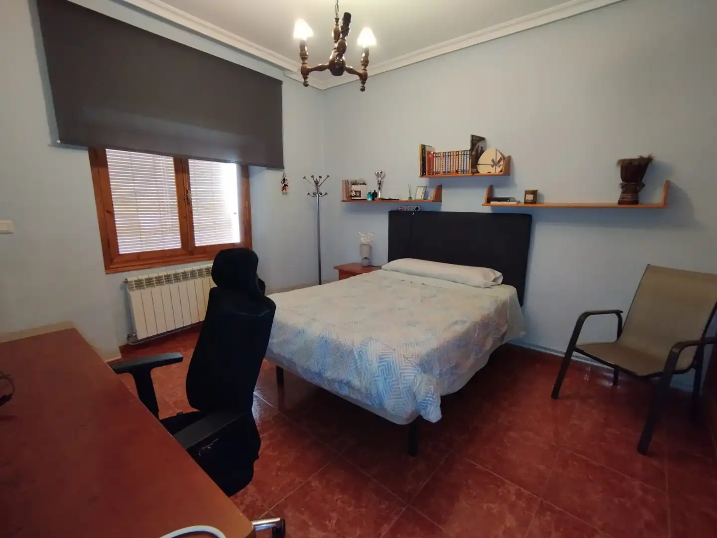 Bedroom of Detached homes for sale in Tomelloso  with Air Conditioner, Heating and Private garden