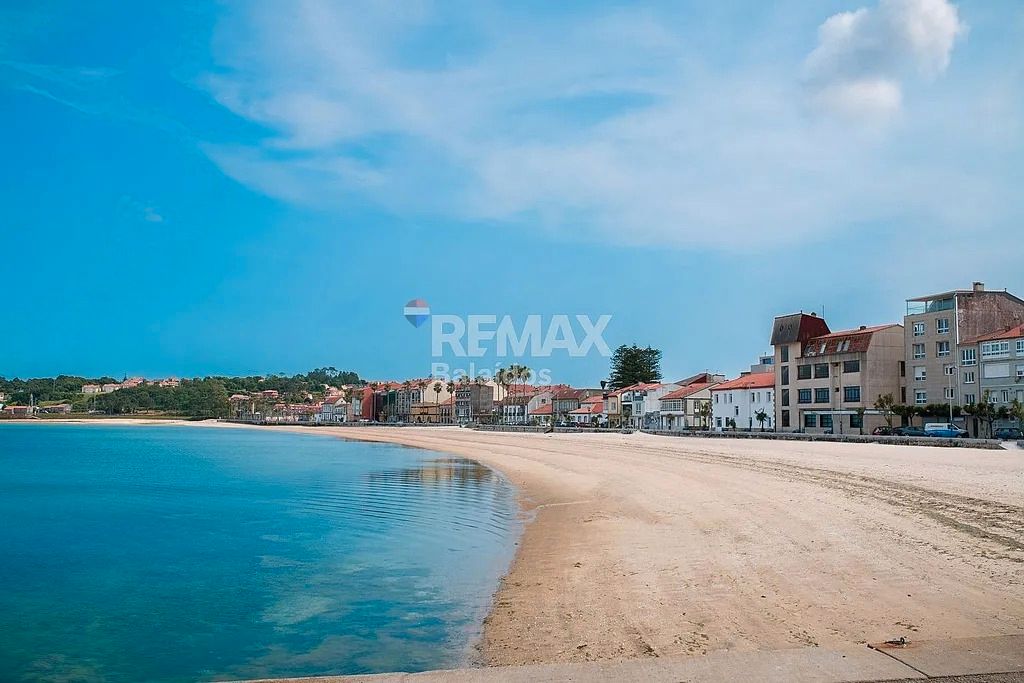 Exterior view of House or chalet for sale in A Pobra do Caramiñal  with Heating, Private garden and Parquet flooring