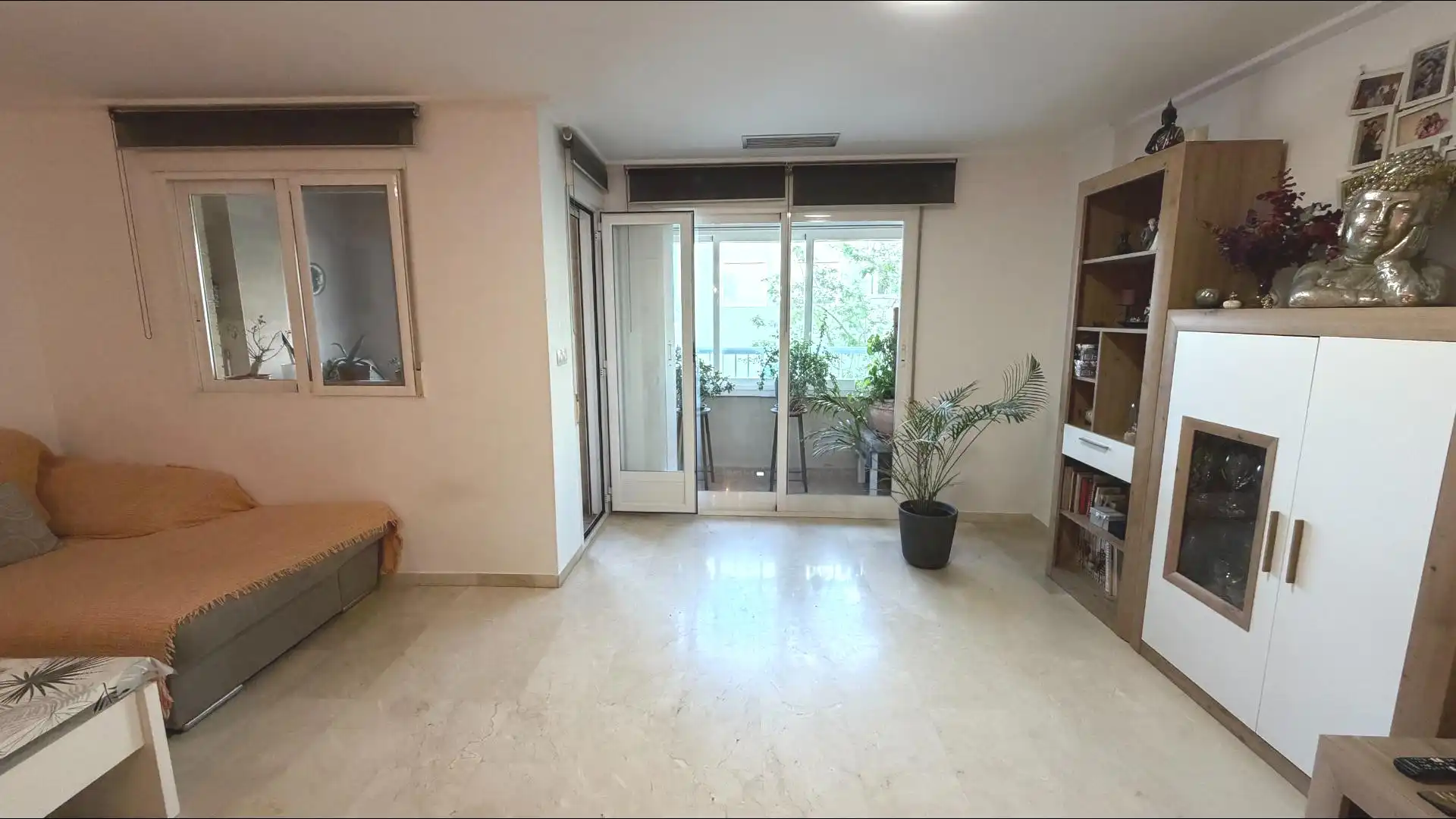 Wohnzimmer von Wohnung zum Verkauf in Elche / Elx mit Klimaanlage und Balkon