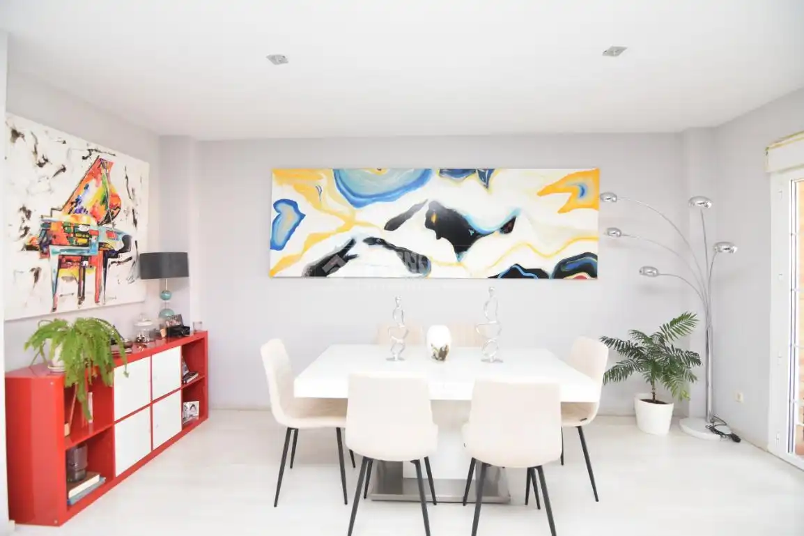 Casa pareada con jardín en venta en Centro, imagen 5