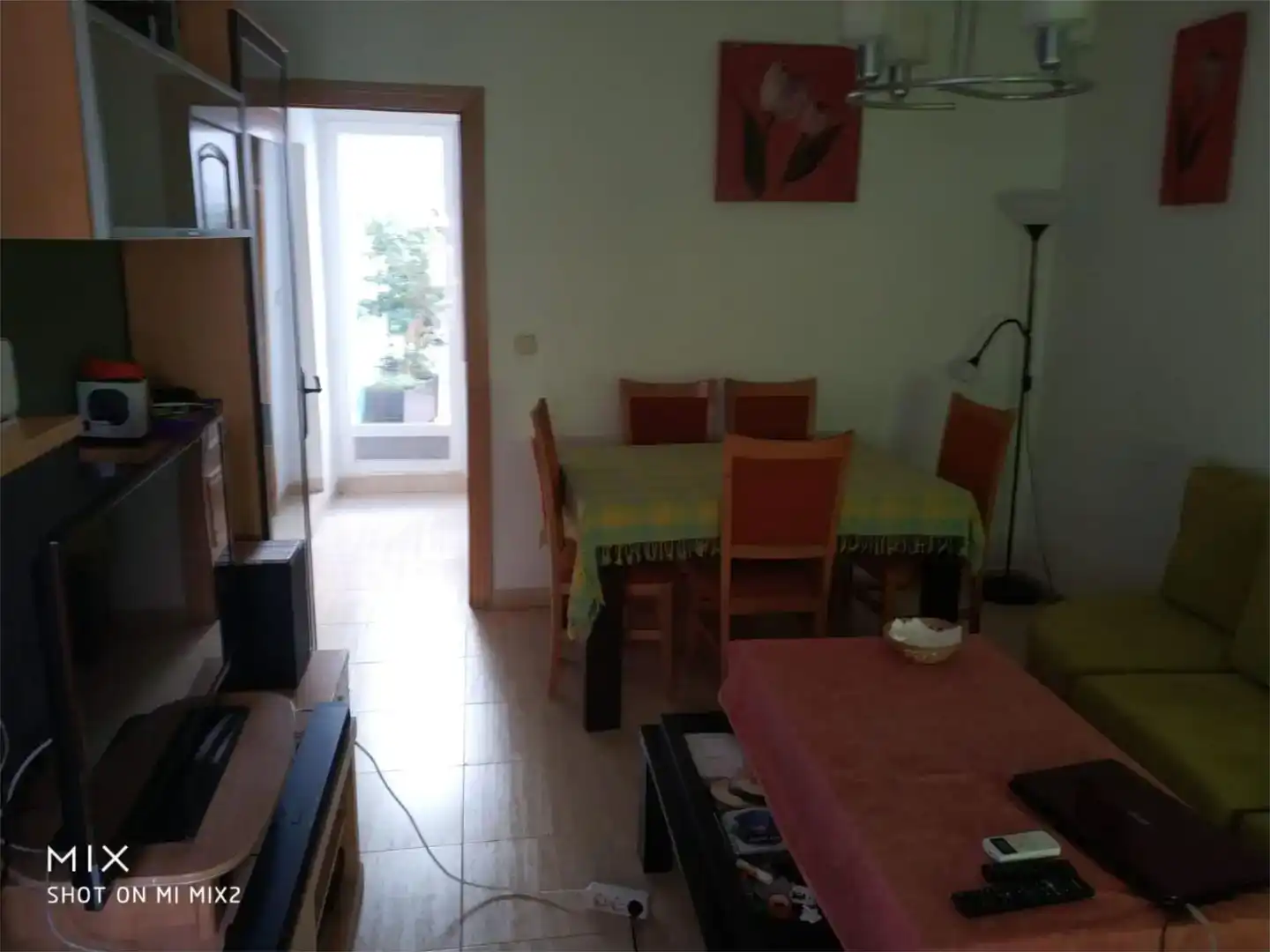 Menjador de Casa adosada per a compartir en Jaén amb Moblat