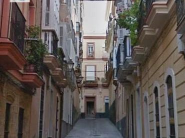 Pis amb balcó en venda a Calle FERNANDEZ SHAW