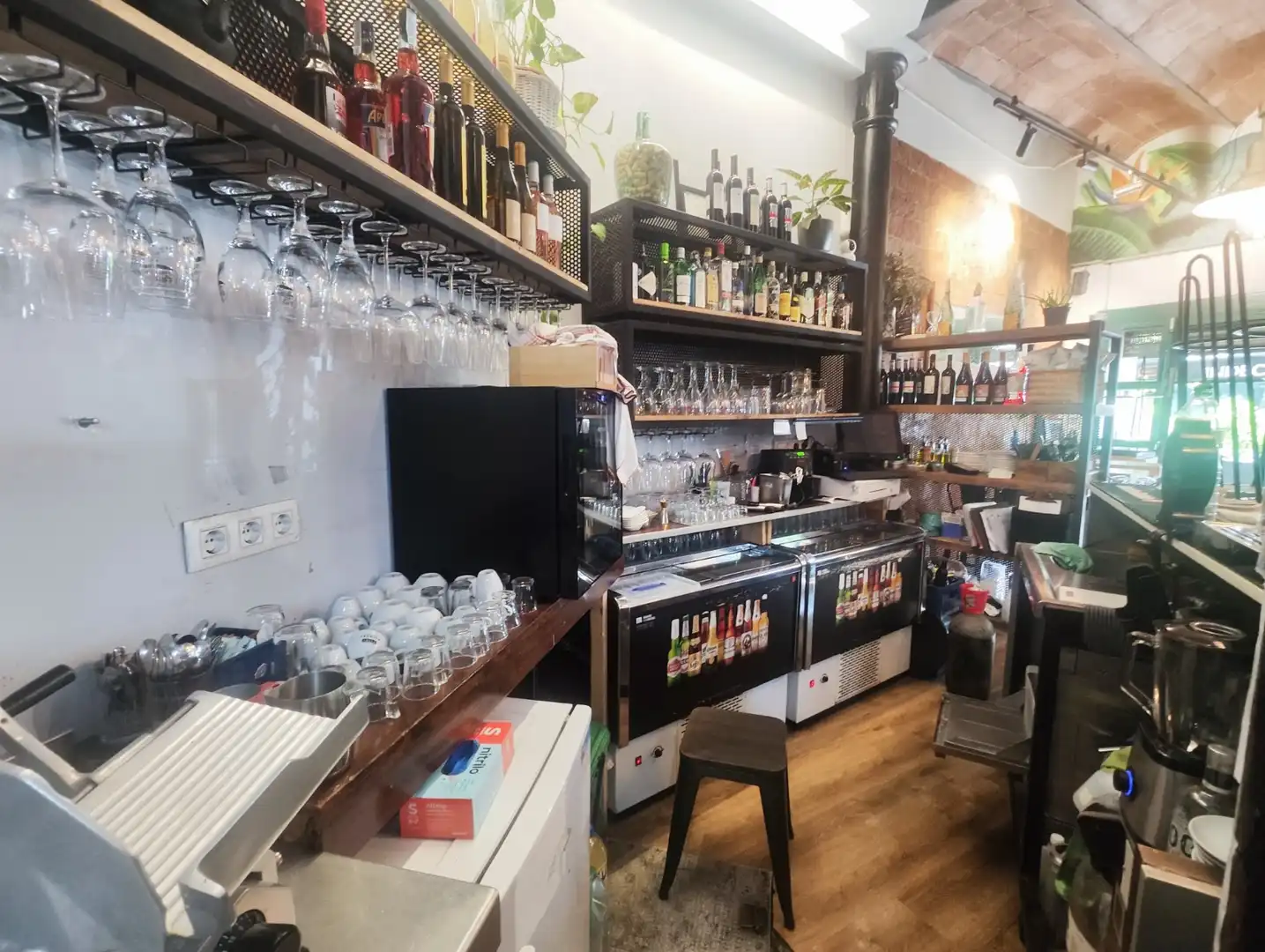 Business premises for transfer in Eixample, imagen 6