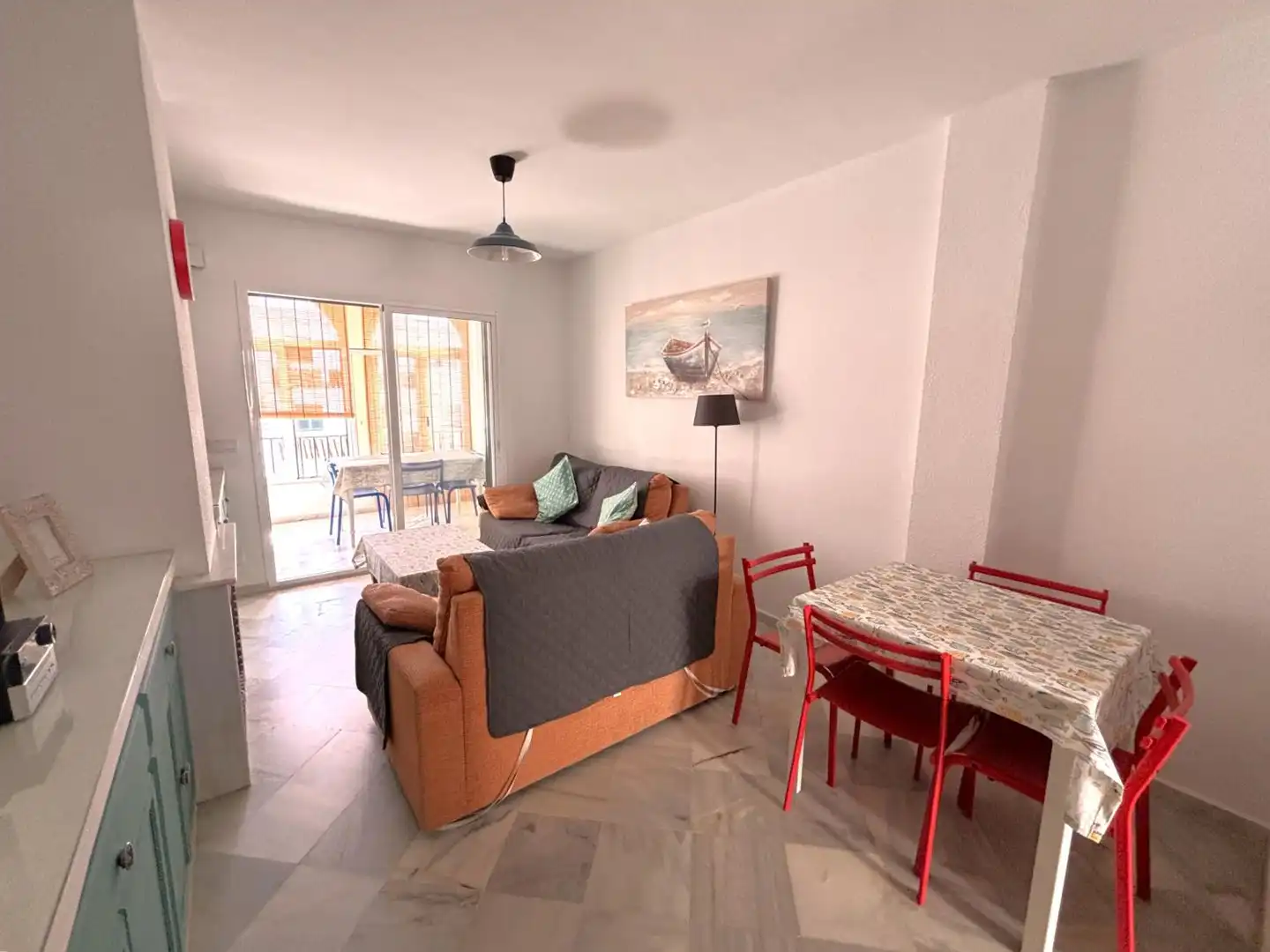 Sala de estar de Piso en venta en El Portil con Calefacción, Terraza y Piscina
